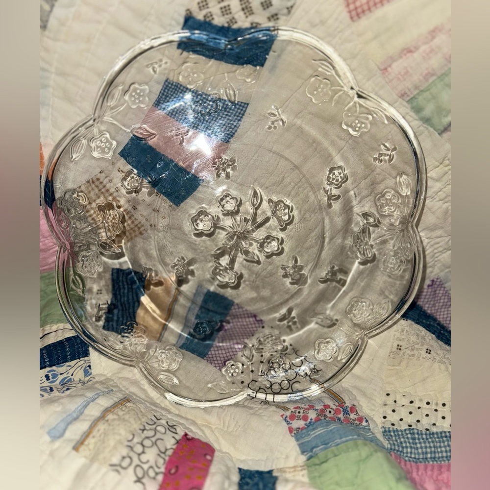 Vintage Anchor Hocking “Savannah” Floral Clear Glass Plate